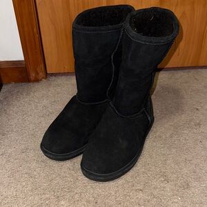 BearPaw Black Suede Boots